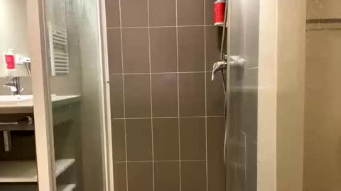 kiarnag online show from 02.12.26