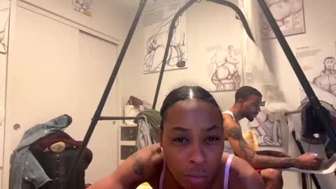 Snapshot of kibrombariu45 chatting on 01.09.25 HunneysPlayRoom online show from 01.09.25