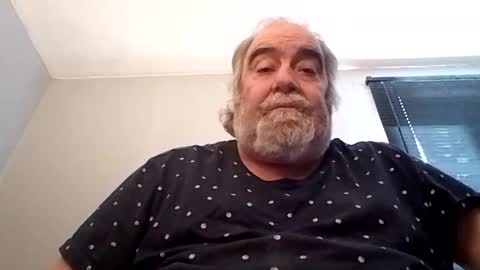 Snapshot of kickinme chatting on 11.02.25 KICKINME online show from 11.02.25