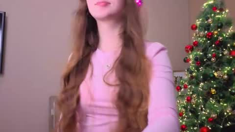 Snapshot of kierakiller chatting on 01.06.26 Melvi online show from 01.06.26