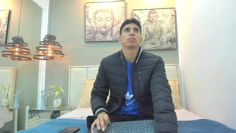 Snapshot of kieran_derek chatting on 01.08.26 Kieran Derek online show from 01.08.26