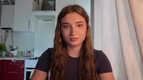 Snapshot of kierstentates chatting on 06.16.26 Ola my name is Lissa Lets hit 10 Thumbs Up together online show from 06.16.26