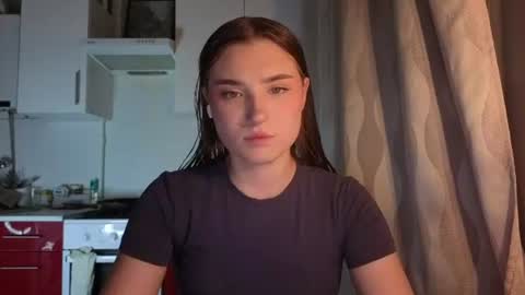 Snapshot of kierstentates chatting on 06.23.26 Ola my name is Lissa Lets hit 10 Thumbs Up together online show from 06.23.26