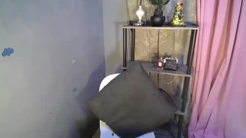 Snapshot of kieshagray chatting on 01.19.25 kiesha online show from 01.19.25