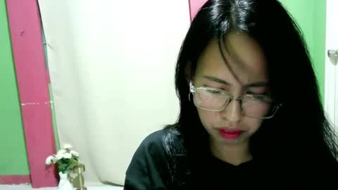 Snapshot of kigkigkig chatting on 03.16.26 Amara online show from 03.16.26