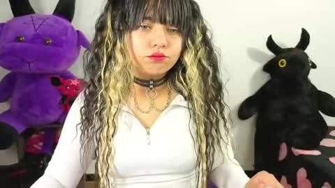 Snapshot of kiiokapop__ chatting on 10.04.25 kiiokapop__ online show from 10.04.25