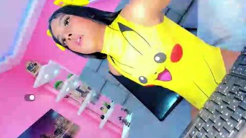 kiishanny online show from 11.08.25