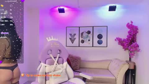 Snapshot of kiitty__meow chatting on 06.14.26 Kitty online show from 06.14.26