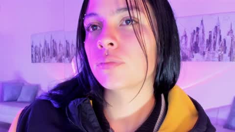 kIKI online show from 01.08.25