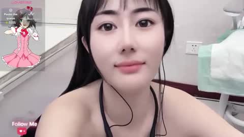 kiki_loveu online show from 12.25.24