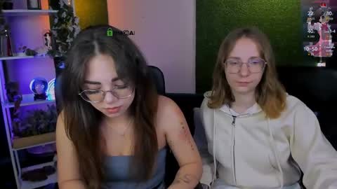 kiki_swan online show from 06.04.26
