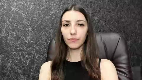 Mika and Miranda online show from 09.23.25