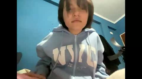 kikilove15 online show from 04.27.26