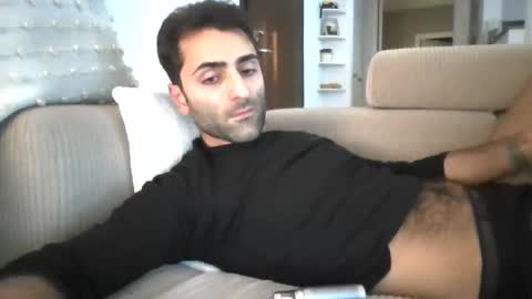 Snapshot of kikkus01 chatting on 11.28.25 kikkus01 online show from 11.28.25