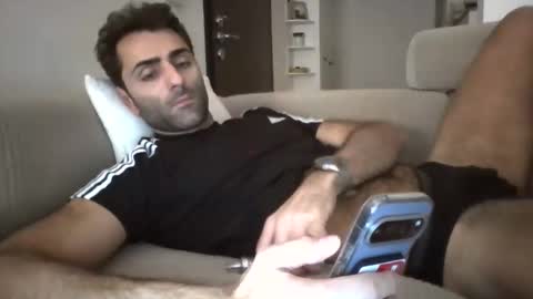 Snapshot of kikkus01 chatting on 11.29.25 kikkus01 online show from 11.29.25