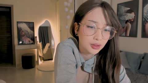 Snapshot of killerface_ chatting on 11.20.25 Yun online show from 11.20.25