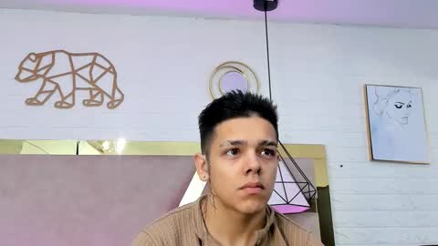 Snapshot of kim69_and_noah chatting on 02.06.26 cherry online show from 02.06.26