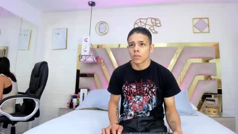 Snapshot of kim69_and_noah chatting on 03.20.26 cherry online show from 03.20.26