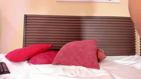 kim online show from 03.22.26