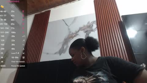 Snapshot of kim_brown2 chatting on 08.02.26 Kim Follow me please online show from 08.02.26