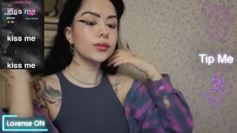 Kim online show from 02.17.26