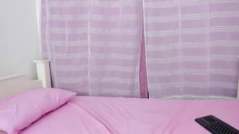 kim_eli online show from 02.25.26