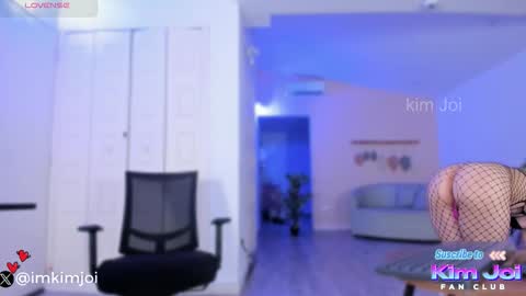 Snapshot of kim_joi_ chatting on 02.14.26 Kim Joi online show from 02.14.26