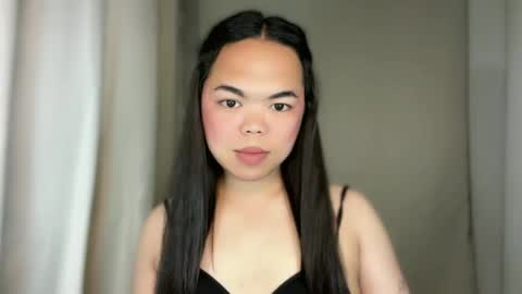 Snapshot of kim_kyile chatting on 01.12.26 KYLIE online show from 01.12.26