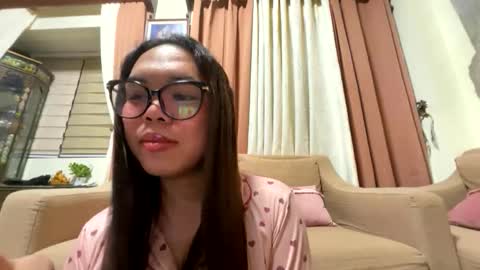 KYLIE online show from 04.17.26