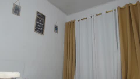 Snapshot of kim_lu29 chatting on 12.23.25 kim online show from 12.23.25