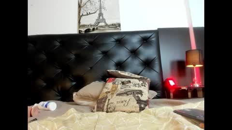 Kim Marquez online show from 02.16.26