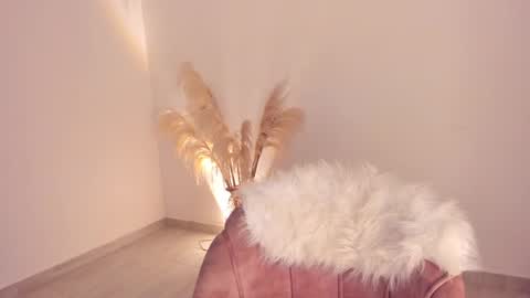 Snapshot of kim_murphy chatting on 10.22.25 Kim Murphy online show from 10.22.25