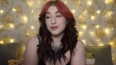 Hi Im Kimberly but u can call me Kim. Turn on ur sound i love to talk and moan online show from 12.09.24