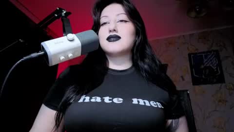 Hi Im Kimberly but u can call me Kim. Turn on ur sound i love to talk and moan online show from 07.28.26
