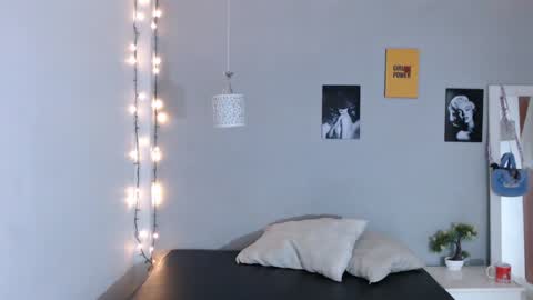 Kim  Yuk online show from 01.14.25