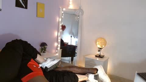 Kim  Yuk online show from 01.21.25