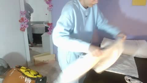 Kim  Yuk online show from 02.16.25