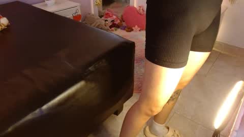 Kim  Yuk online show from 02.25.25