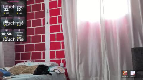 Snapshot of kimandyuk chatting on 01.14.26 Kim Yuk online show from 01.14.26