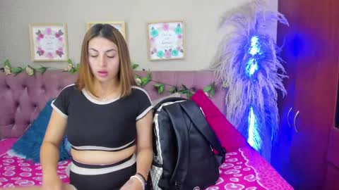 Snapshot of kimb3rly_ chatting on 02.13.25 kimberly online show from 02.13.25