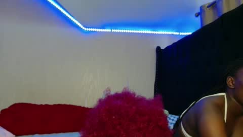 Snapshot of kimberly_chloe chatting on 01.09.26 Kimberly online show from 01.09.26