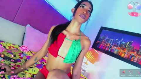 Snapshot of kimberly_thompsom chatting on 11.21.25 Your Queen KIM online show from 11.21.25