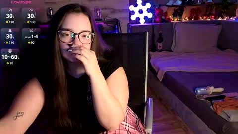 Snapshot of kimberlycaprice chatting on 02.05.26 kimberlycaprice online show from 02.05.26