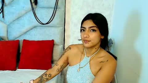 Snapshot of kimberlyfox_t chatting on 06.11.26 kimberlyfox_t online show from 06.11.26