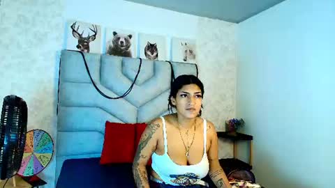 Snapshot of kimberlyfox_t chatting on 07.01.26 kimberlyfox_t online show from 07.01.26