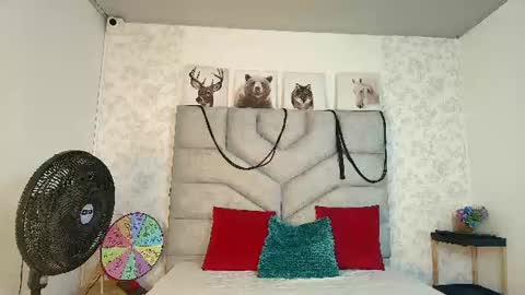 Snapshot of kimberlyfox_t chatting on 07.20.26 kimberlyfox_t online show from 07.20.26