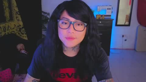 Kimberly Polizzi     online show from 09.16.25