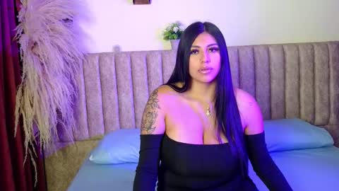 Snapshot of kimbooker chatting on 02.19.26 kimbooker online show from 02.19.26