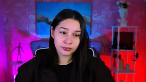 Snapshot of kimclarks chatting on 11.26.25 kimclarks online show from 11.26.25