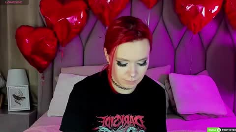 Snapshot of kimforman chatting on 02.24.25 KimForman online show from 02.24.25